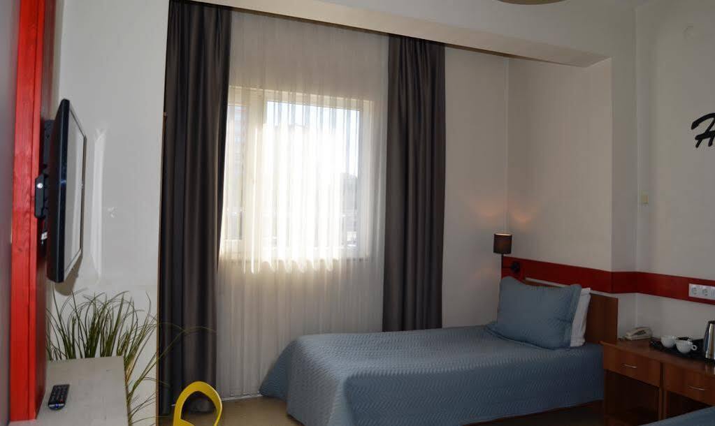 Kocasinan Hotel Istanbul Exterior photo